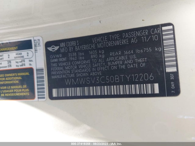 2011 MINI COOPER HARDTOP S VIN: WMWSV3C50BTY12206