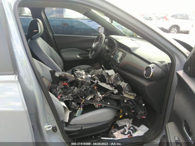 3N1CP5DV2PL526240 Nissan KICKS SR