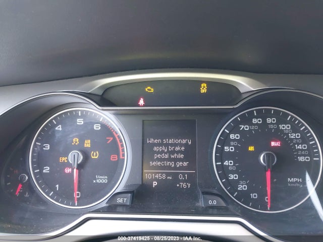 WAUFFAFL3FN043157 Audi A4 Premium Plus