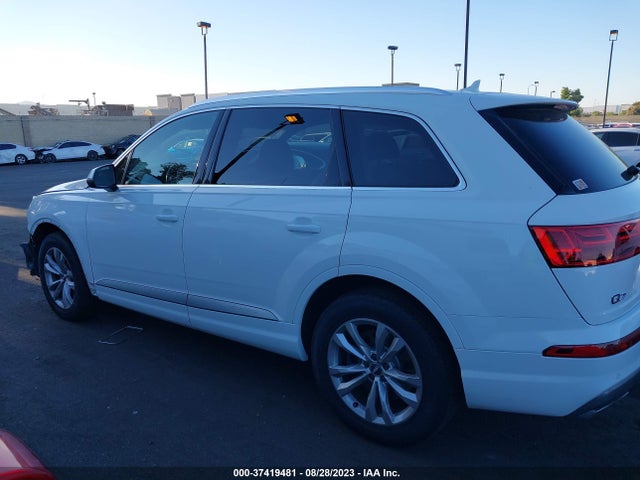 WA1LAAF74JD019224 Audi Q7 Premium Plus