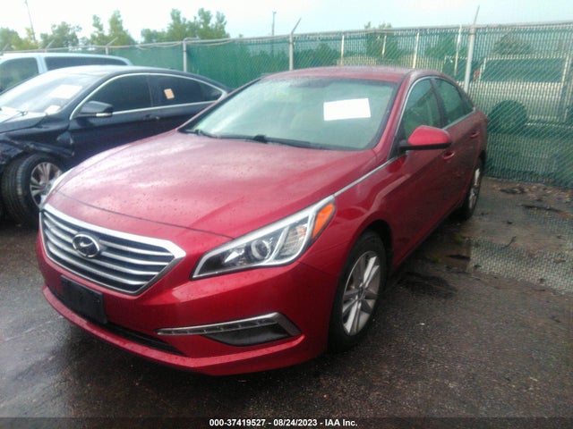 2015 HYUNDAI SONATA 2.4L SE VIN: 5NPE24AF7FH147888