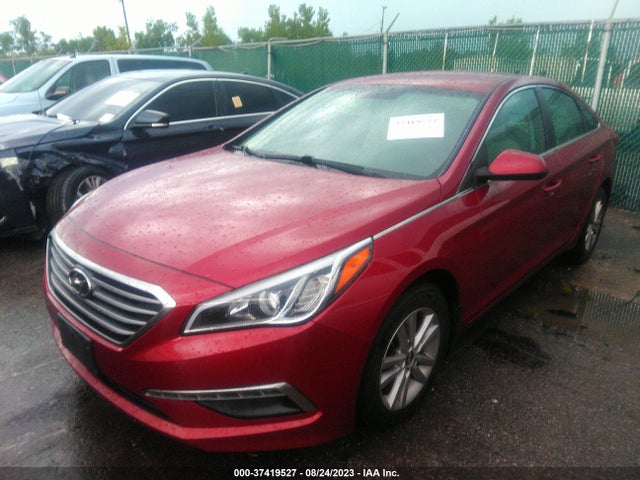 2015 HYUNDAI SONATA 2.4L SE VIN: 5NPE24AF7FH147888
