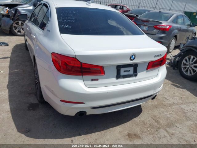 WBAJA9C51KB389412 BMW 530e Iperformance