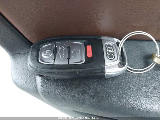 WAUBFAFL9EN007325 Audi A4 PREMIUM