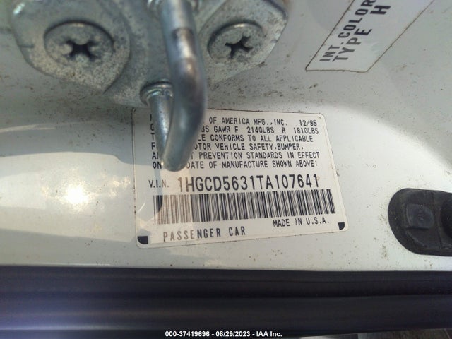 1996 HONDA ACCORD LX/EX VIN: 1HGCD5631TA107641