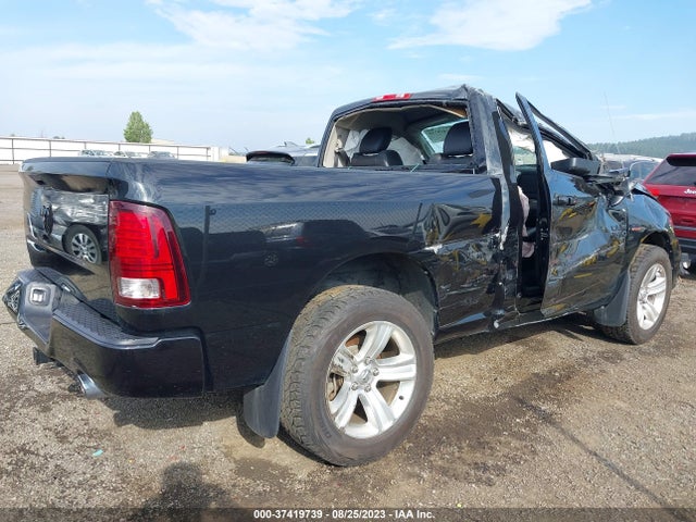 3C6JR7CT8GG225482 RAM 1500 Sport