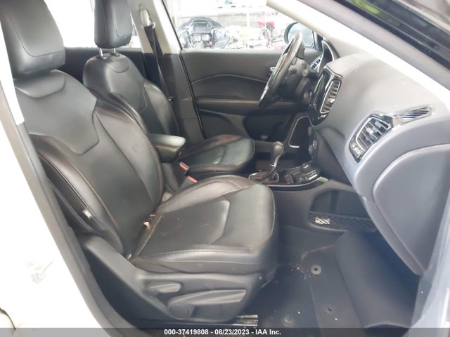 2019 JEEP COMPASS LIMITED VIN: 3C4NJDCB5KT755092