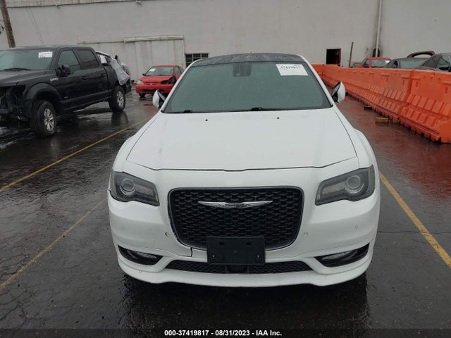 Chrysler 300 300s 2018 2C3CCAGG2JH204149 Image 11