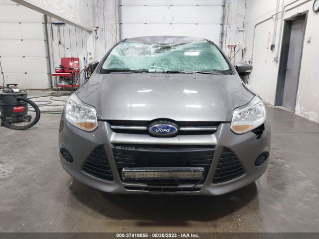 1FADP3K24EL317420 Ford FOCUS SE