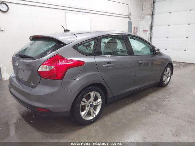 1FADP3K24EL317420 Ford FOCUS SE