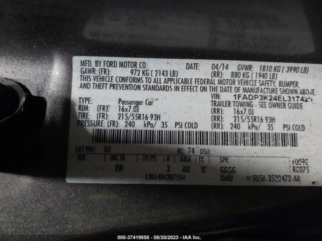 1FADP3K24EL317420 Ford FOCUS SE