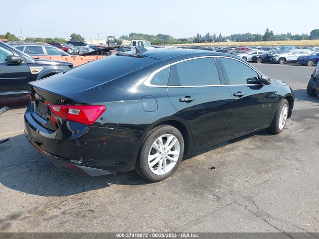 Chevrolet MALIBU LT 2018 1G1ZD5ST8JF186135 Image 4