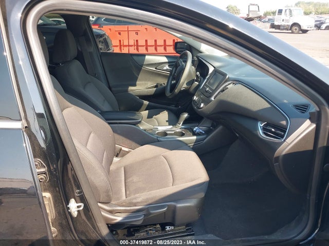 Chevrolet MALIBU LT 2018 1G1ZD5ST8JF186135 Image 5