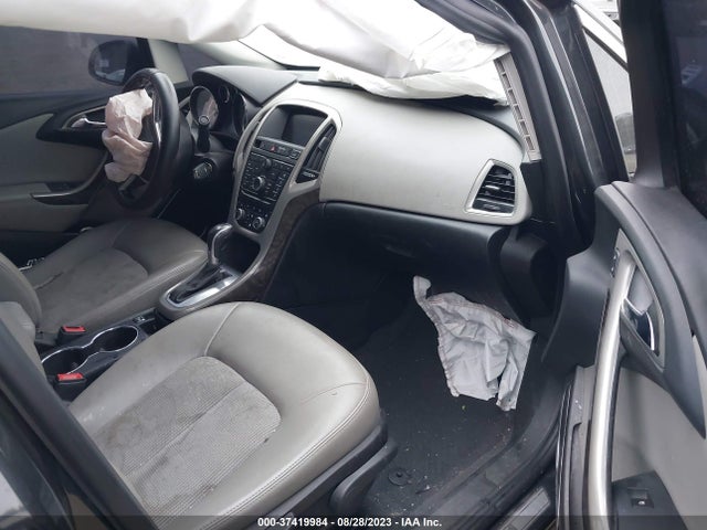 1G4PW5SK6G4184674 Buick Verano Sport Touring