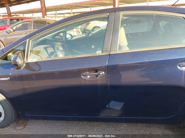 Toyota Prius Four/five/three/one/two 2014 JTDKN3DU5E0375866 Image 6