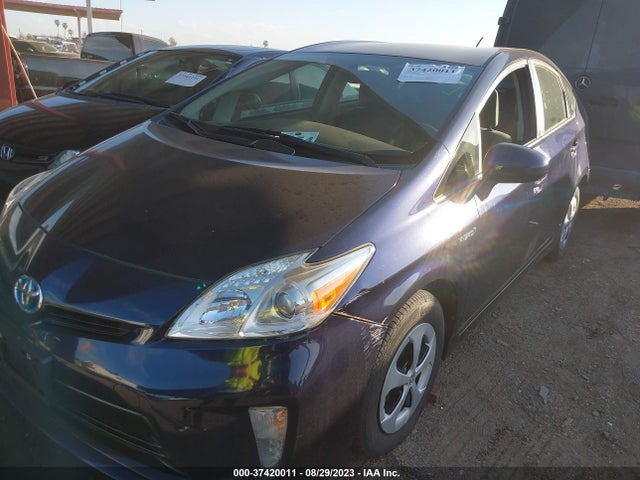 Toyota Prius Four/five/three/one/two 2014 JTDKN3DU5E0375866 Image 2