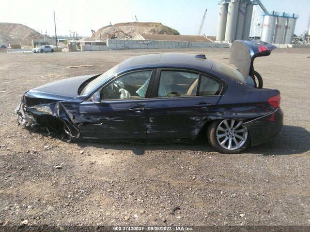 BMW 3 Series 320i Xdrive 2018 WBA8A3C51JA491860 Image 13