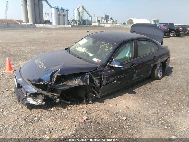 BMW 3 Series 320i Xdrive 2018 WBA8A3C51JA491860 Image 2