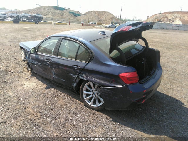 BMW 3 Series 320i Xdrive 2018 WBA8A3C51JA491860 Image 3