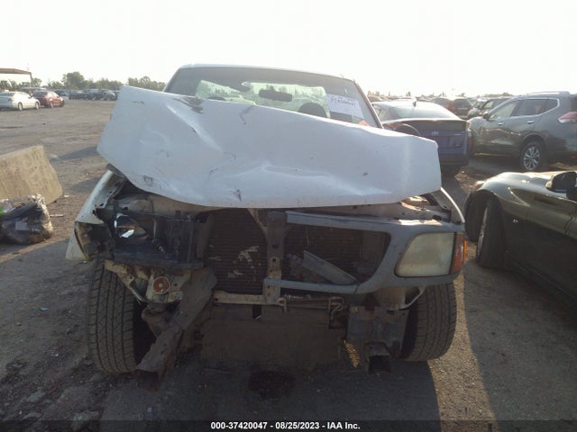 2004 FORD F-150 HERITAGE XL/XLT VIN: 2FTRF17W24CA85525