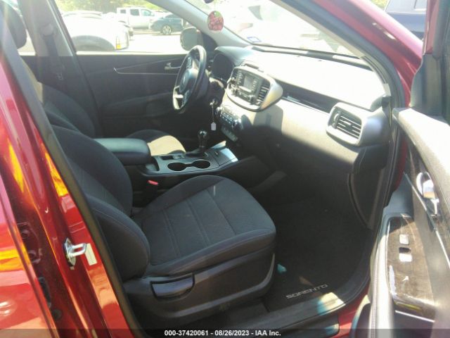5XYPGDA57GG141048 KIA SORENTO LX