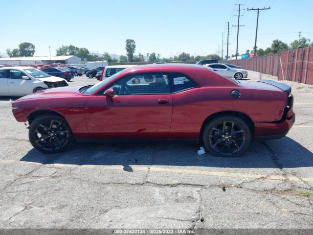 2C3CDZAG7NH182286 Dodge Challenger Sxt