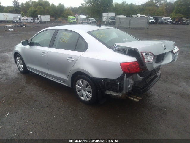 3VWD17AJXEM215644 Volkswagen Jetta Sedan Se