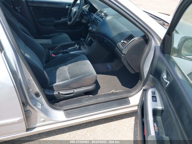 2005 HONDA ACCORD SDN EX/EX-L WITH NAVI VIN: 1HGCM56795A077830