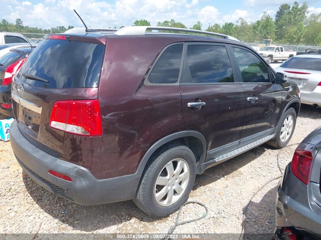 2011 KIA SORENTO LX VIN: 5XYKT4A17BG166155