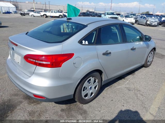 1FADP3E27FL308319 Ford FOCUS S