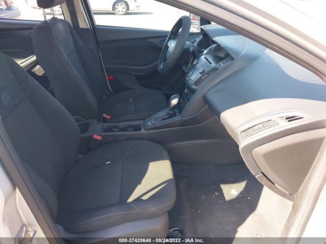 1FADP3E27FL308319 Ford FOCUS S