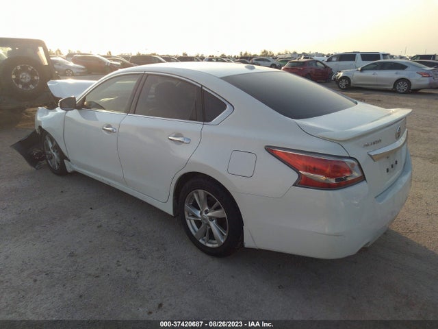2015 NISSAN ALTIMA 2.5 SL VIN: 1N4AL3AP7FN888577