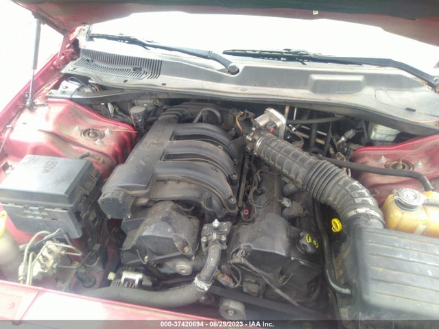 2008 CHRYSLER 300 LX VIN: 2C3KA43R88H250783