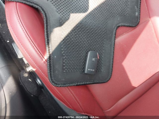 KNAE45LC1N6113017 KIA Stinger Gt1