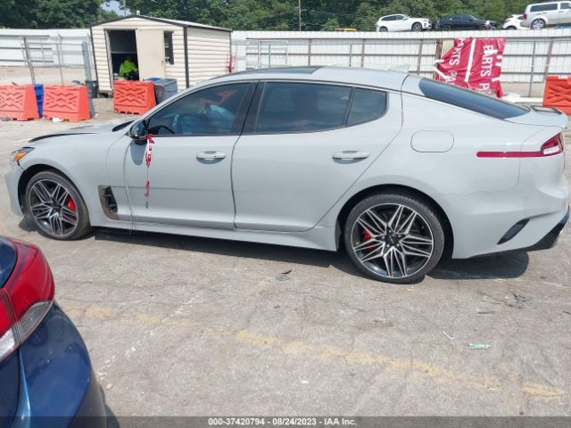 KNAE45LC1N6113017 KIA Stinger Gt1