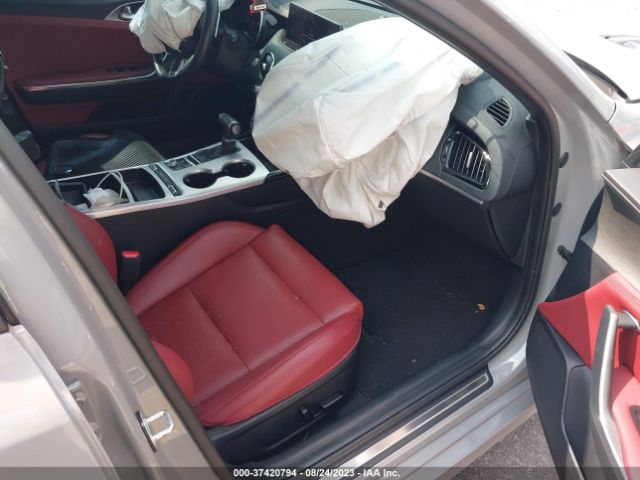 KNAE45LC1N6113017 KIA Stinger Gt1