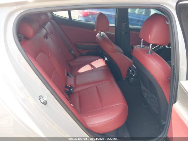 KNAE45LC1N6113017 KIA Stinger Gt1