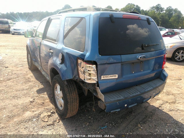 2009 FORD ESCAPE XLS VIN: 1FMCU02759KC80460