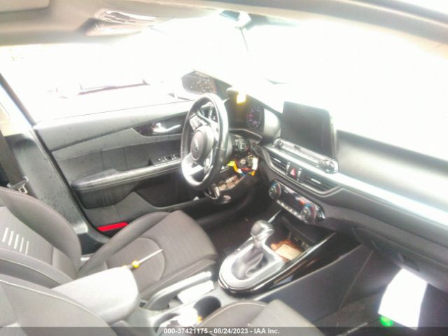 3KPF34AD2KE012395 KIA FORTE S