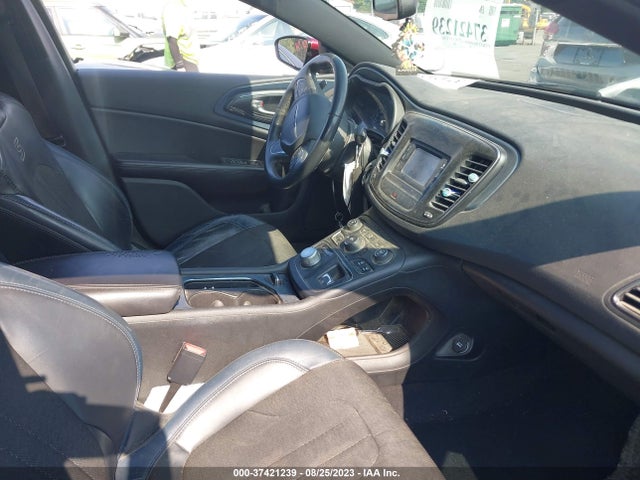 2015 CHRYSLER 200 S VIN: 1C3CCCBB4FN649868
