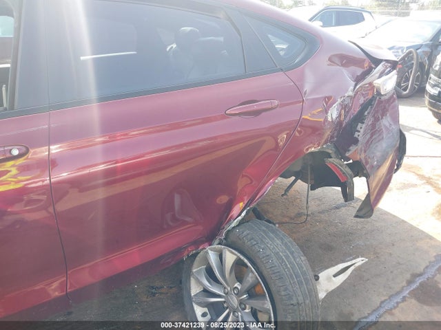 2015 CHRYSLER 200 S VIN: 1C3CCCBB4FN649868