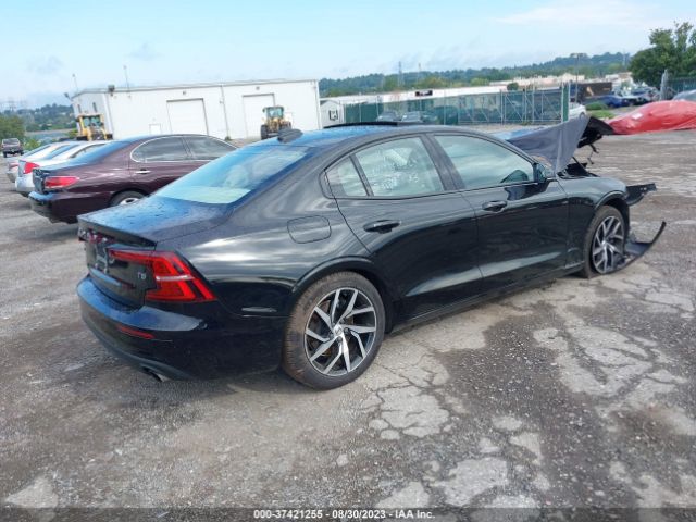 7JR102FK2LG037024 Volvo S60 Momentum