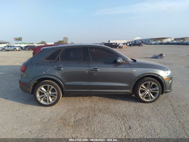 WA1BCCFS6JR007018 Audi Q3 Premium/sport Premium