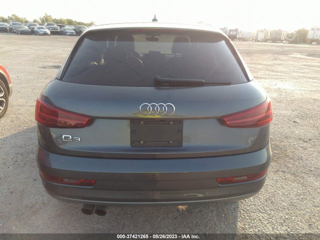 WA1BCCFS6JR007018 Audi Q3 Premium/sport Premium