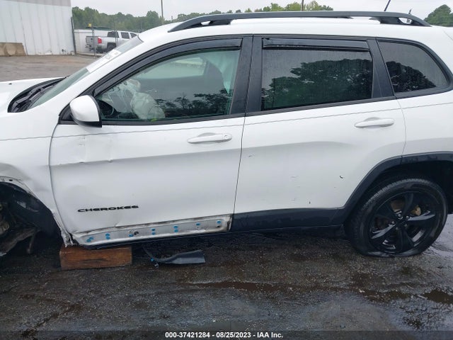 2018 JEEP CHEROKEE LATITUDE VIN: 1C4PJLCB8JD519446