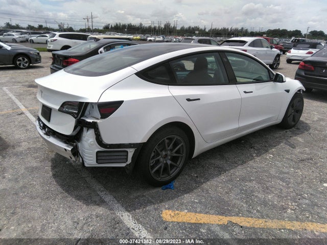 2021 Tesla 3, VIN: 5YJ3E1EA8MF977108