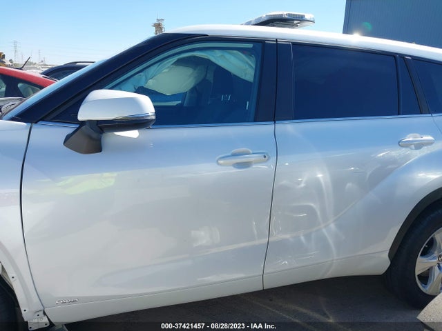 Toyota Highlander Hybrid Le 2023 5TDBBRCH1PS579029 Image 14