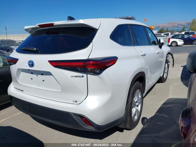 Toyota Highlander Hybrid Le 2023 5TDBBRCH1PS579029 Image 4