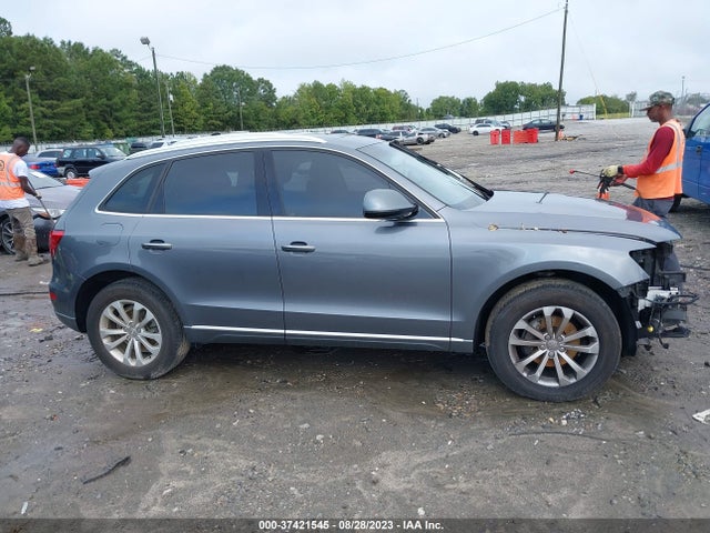 WA1C2AFPXHA095068 Audi Q5 PREMIUM