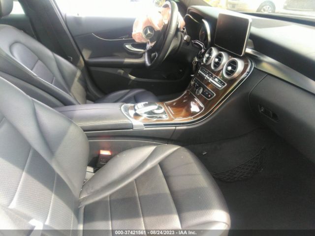 WDDWF4KB7JR394095 Mercedes-Benz C 300 4matic